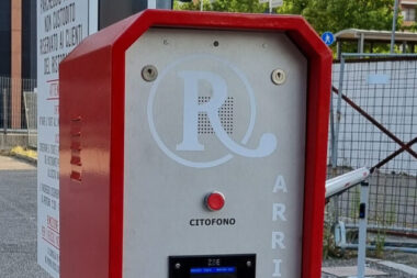 CSS_cassa-validazione-ticket-uscita-parcheggio-con-barriera_03