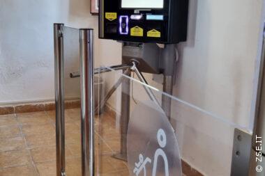 Cassa e Tornelli per Bagni a Pagamento